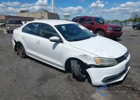 2013 Volkswagen Jetta 2.5L Se z USA, uszkodzony, nr VIN 3VWDP7AJ9DM402998